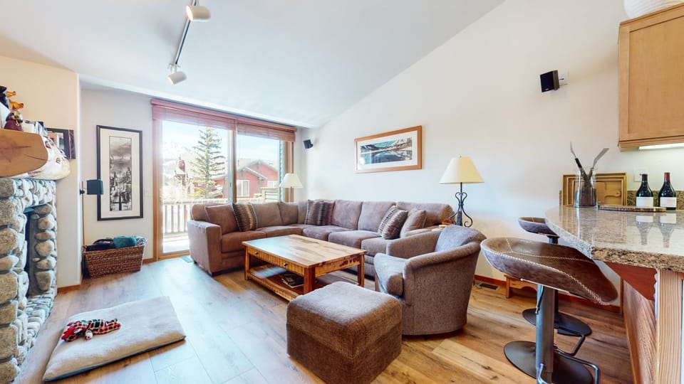 Snowcreek V #784 condo Apartment in Mammoth Lakes