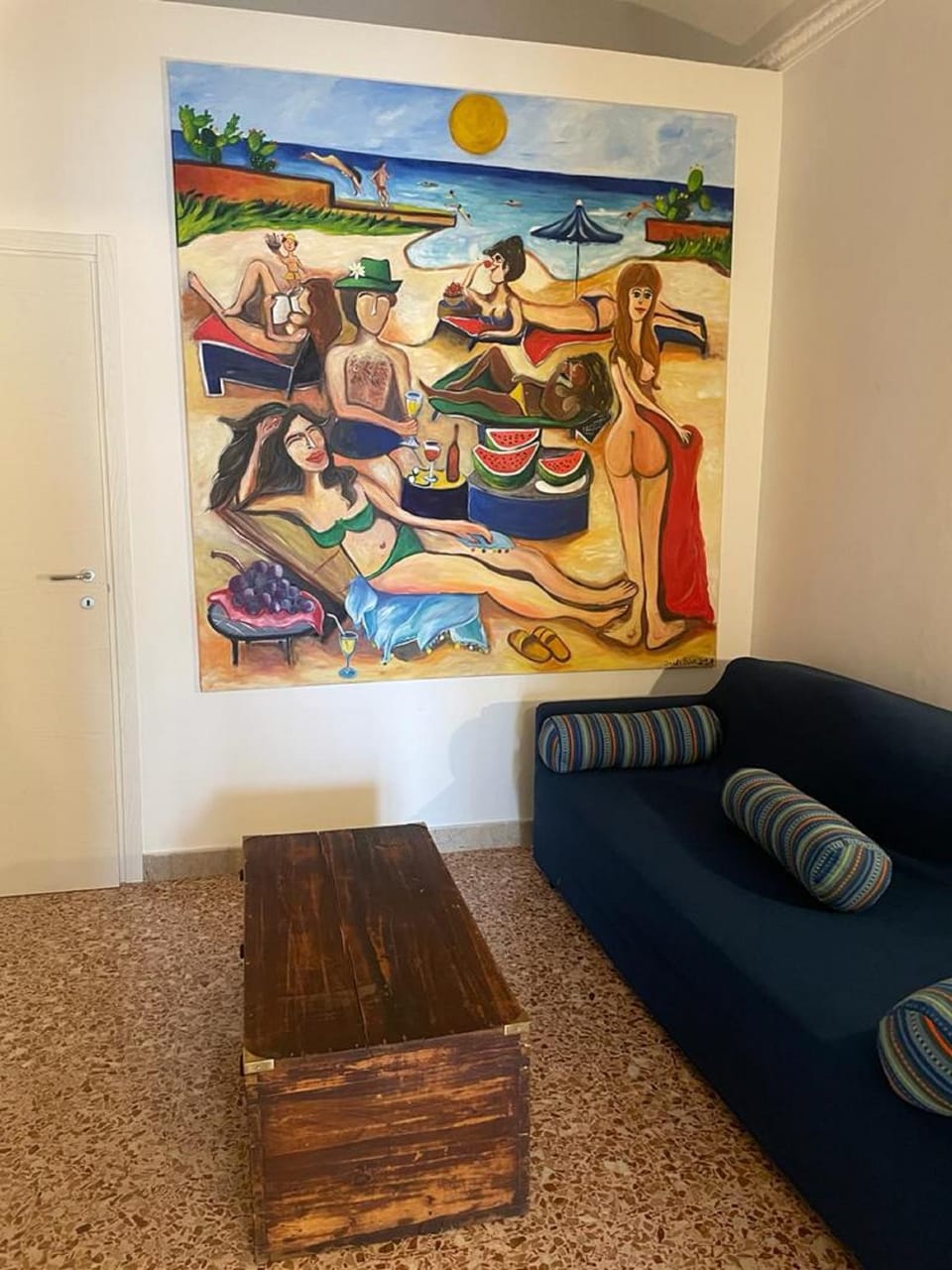 Living room, Decorative detail, Seating area