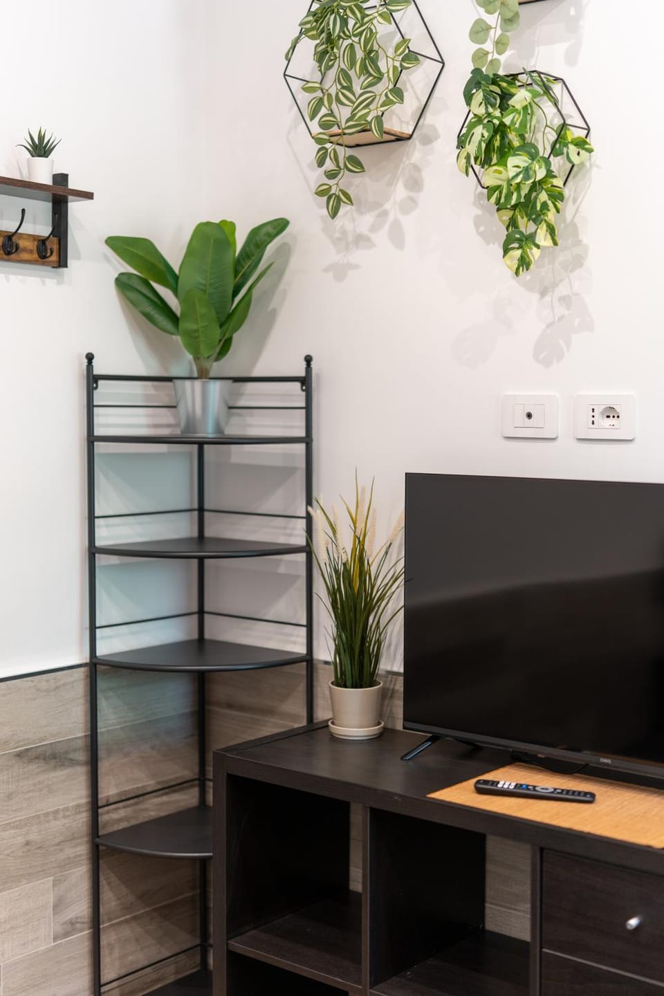 TV and multimedia, Bedroom