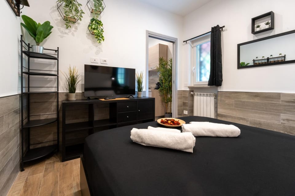 TV and multimedia, Bedroom, towels