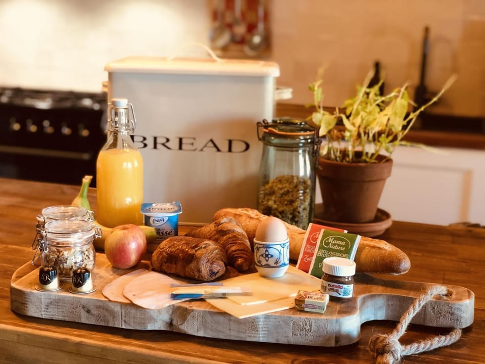 Continental breakfast