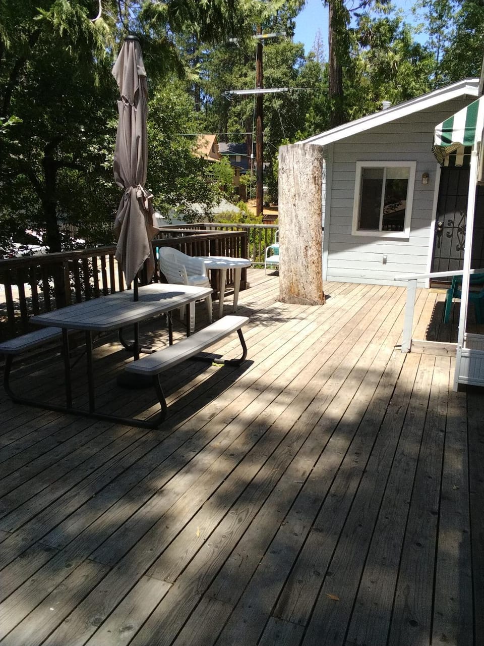 Cedar-Lake Area House in Bass Lake