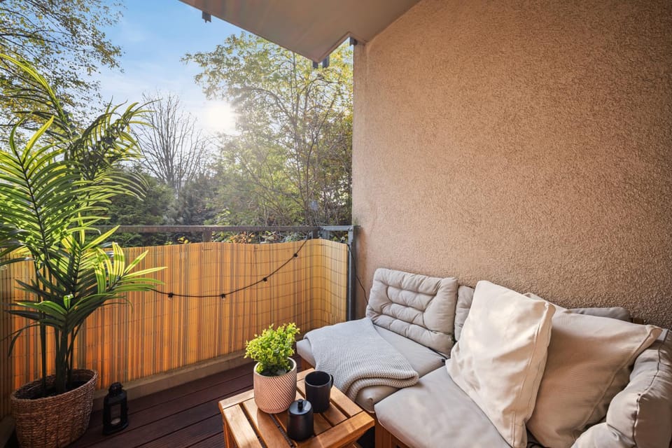 Patio, Spring, Day, Garden, View (from property/room), Balcony/Terrace, Living room, Seating area, Garden view