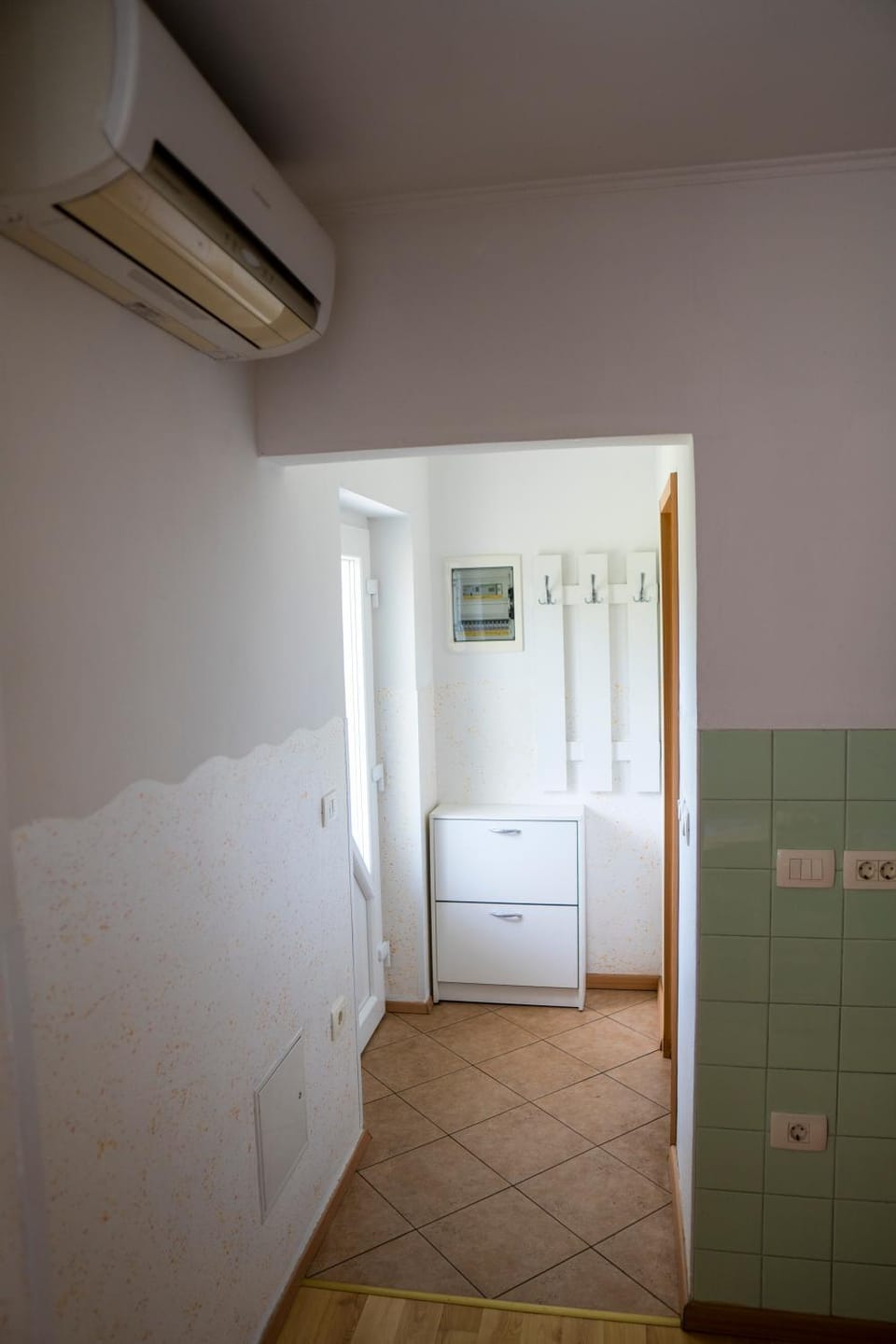 internet, air conditioner