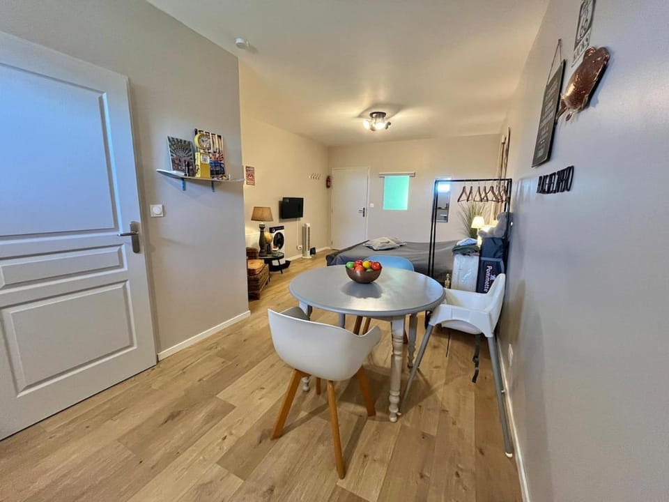 "Gîte Le Voyageur" - AIRCO Apartment in Auvergne-Rhône-Alpes