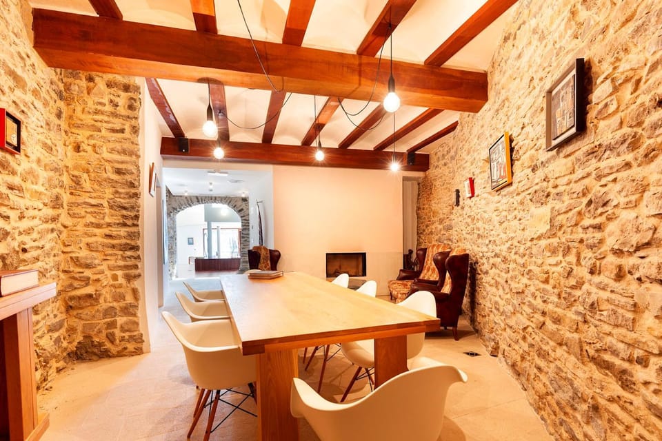 Living room, Seating area, flat iron