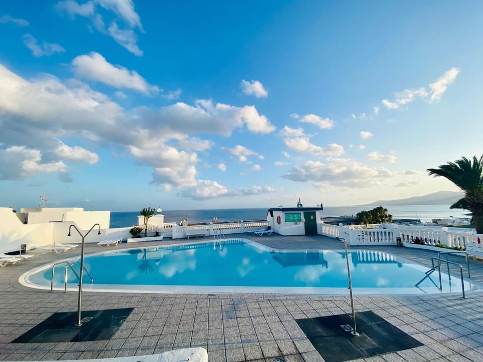 Pool view, Swimming pool