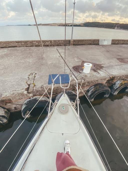 Neighbourhood, Natural landscape