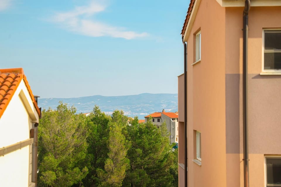 Property building, Natural landscape