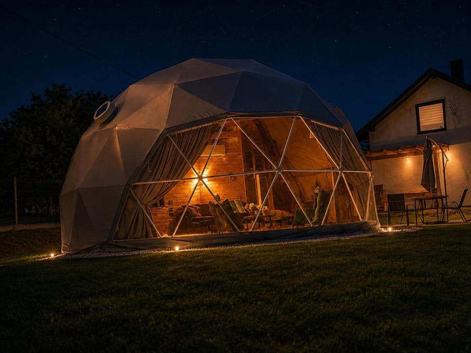 Osada przy Szlaku Glamping Ojców Luxury tent in Lesser Poland Voivodeship