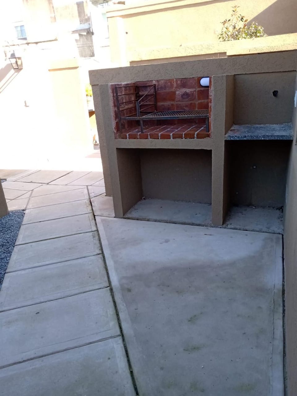 Patio, Day, BBQ facilities