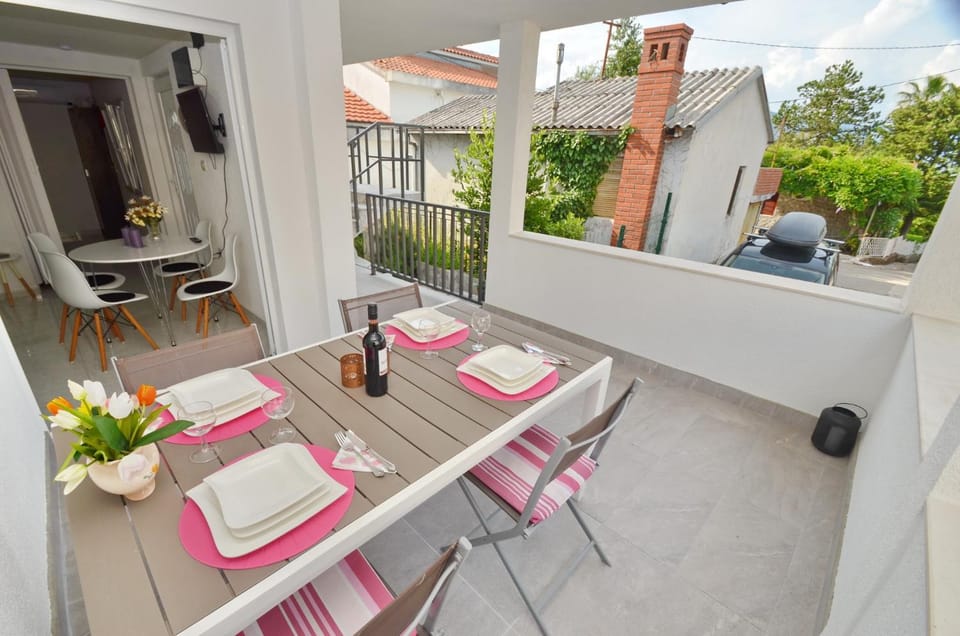 Patio, Balcony/Terrace