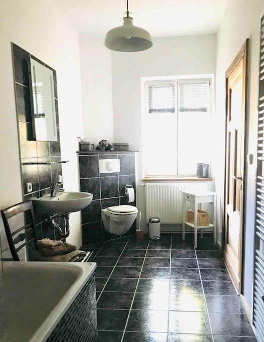 Toilet, Bathroom, Bath