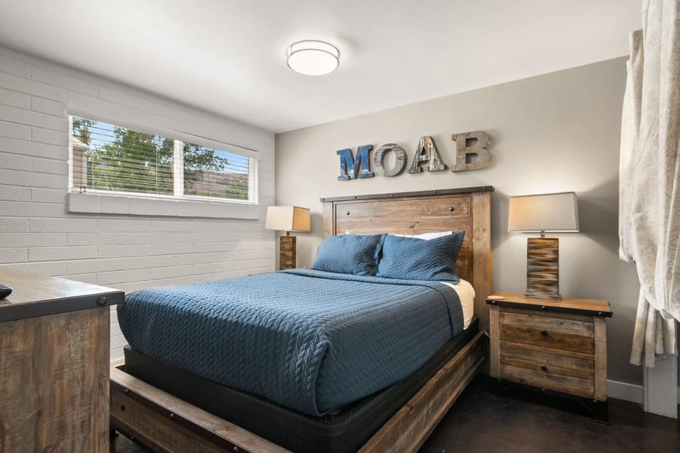 Downtown Cozy Home Base - Purple Sage 5 House in Moab
