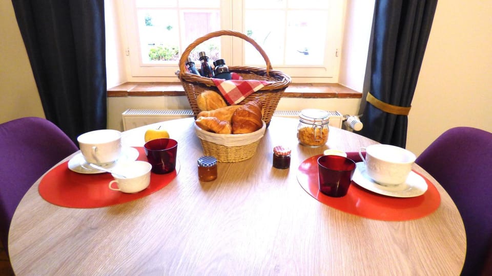 Continental breakfast