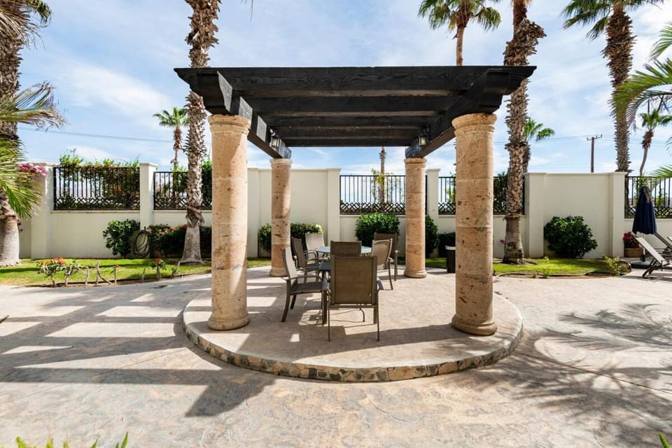 Property building, Patio, Day, Garden view