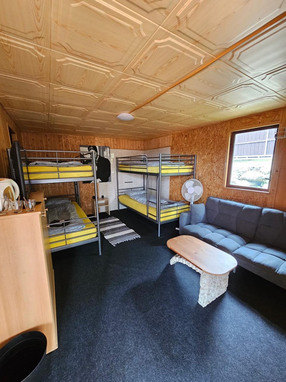 Living room, Photo of the whole room, Bedroom