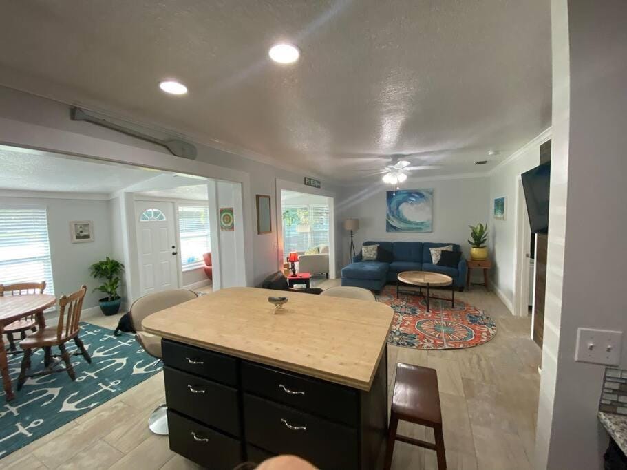 Rock Ridge I. Private and close to everything. House in Vero Beach