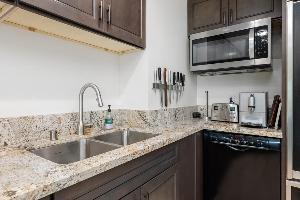 644 A Renovated Condo at a World-Renowned Resort - Free Wifi and Parking House in Carlsbad