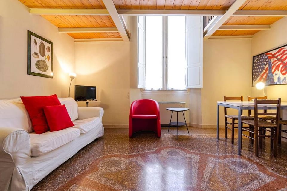 Fossalta Mezzanine, few steps from Piazza Maggiore Apartment in Bologna