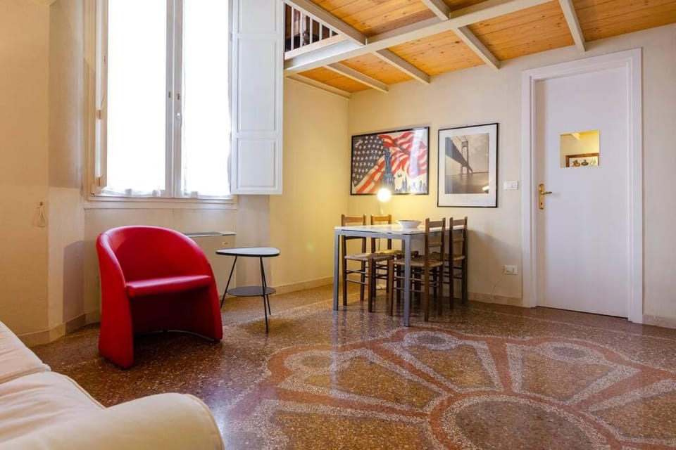 Fossalta Mezzanine, few steps from Piazza Maggiore Apartment in Bologna