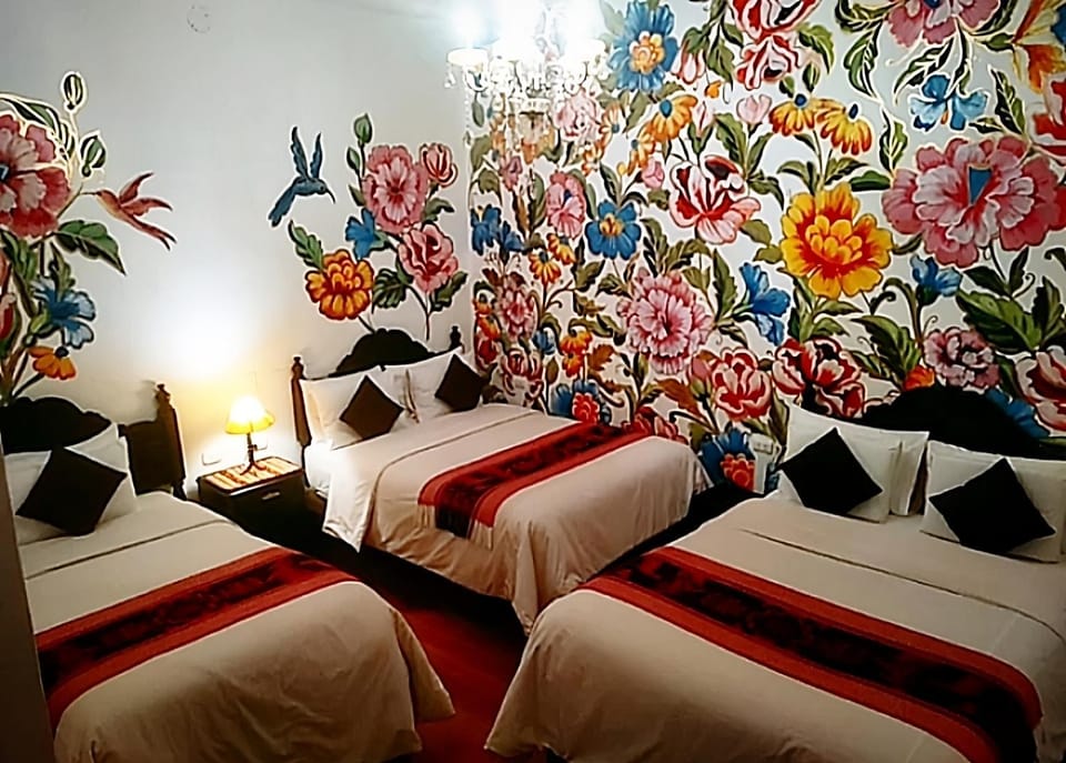 Bed, Decorative detail