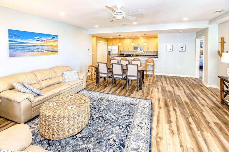 The Sanctuary - A Grand Sunset B336 House in Sandbridge