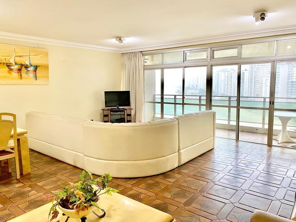 Communal lounge/ TV room, Seating area