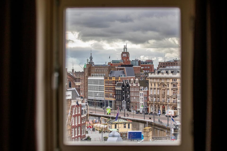 Day, Neighbourhood, City view, Street view, Location