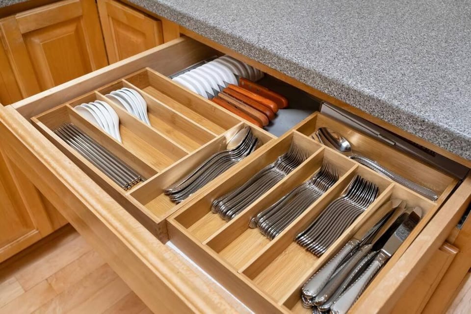 Stunning 2BR w/ 1BA Home near BART House in Daly City