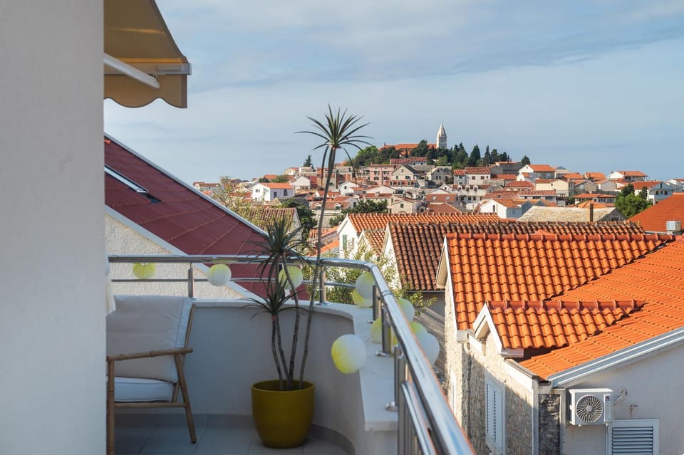 Balcony/Terrace, City view