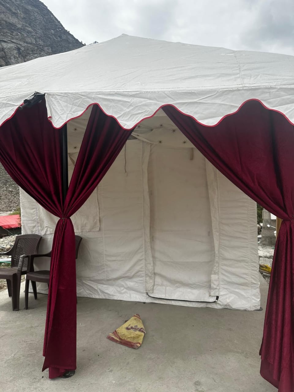 Bored Ape Jispa - Camp Site Luxury tent in Himachal Pradesh