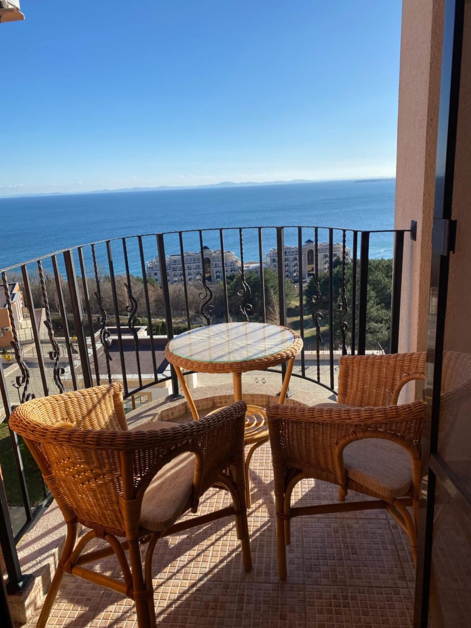Patio, Balcony/Terrace, Dining area, Sea view