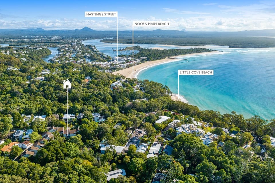 Eco Beachside Family Gem, Pool Access Apartment in Noosa Heads