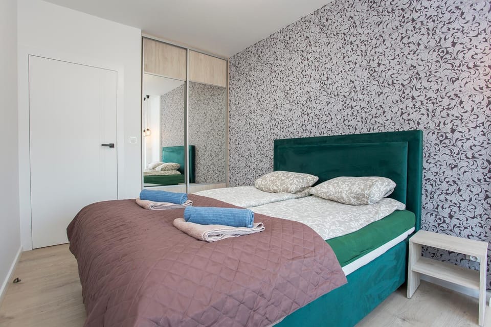 Bed, Photo of the whole room, Bedroom, towels, wardrobe