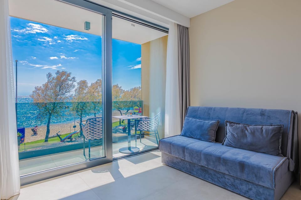 Balcony/Terrace, Beach, Sea view