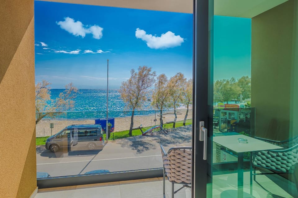 Balcony/Terrace, Beach, Sea view