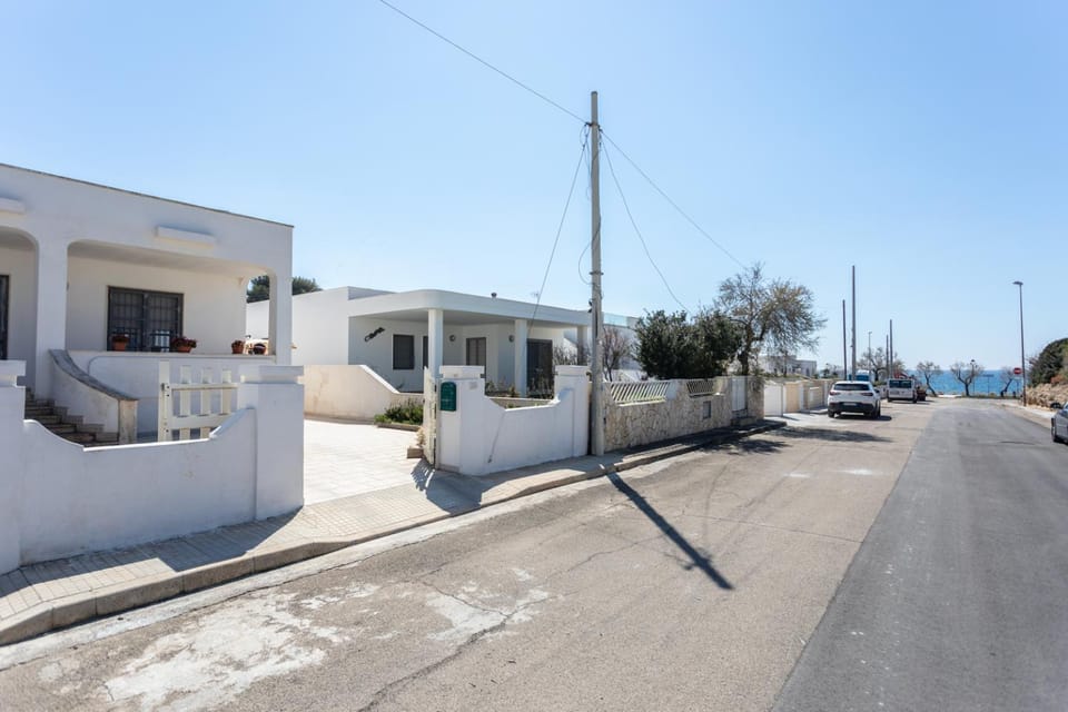 Property building, Parking