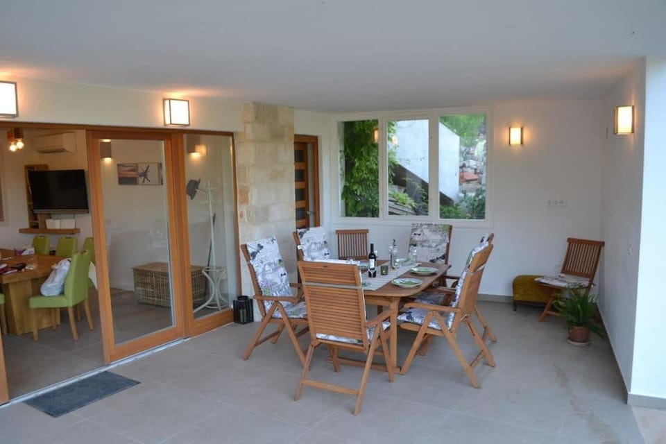 Holiday home in Svirče - island Hvar House in Dubrovnik-Neretva County