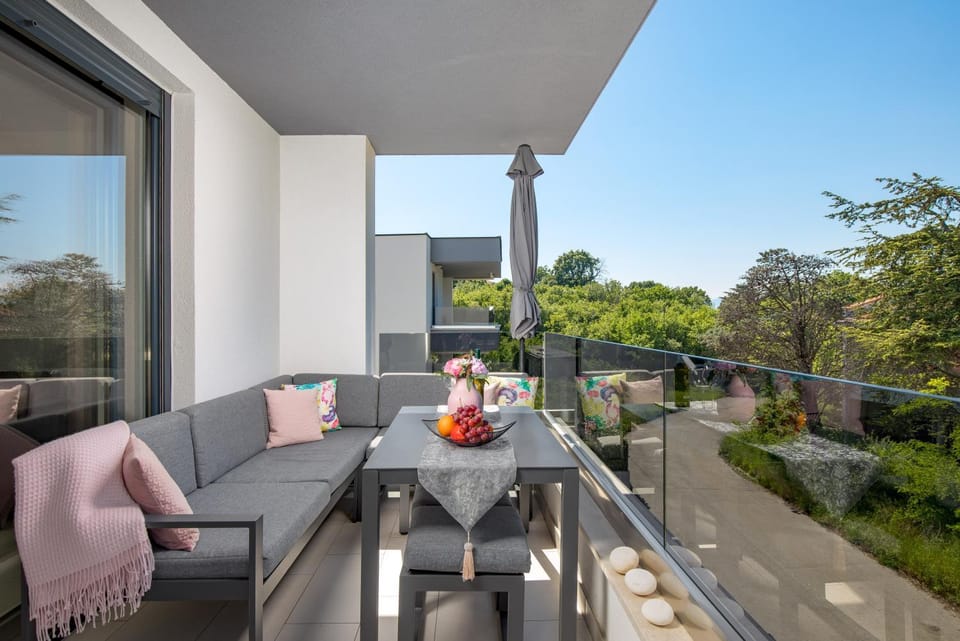 Balcony/Terrace, Seating area