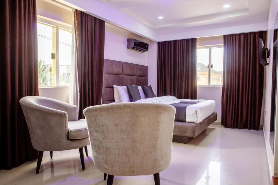 Romeneo Grand Royal Hotel Hotel in Lagos