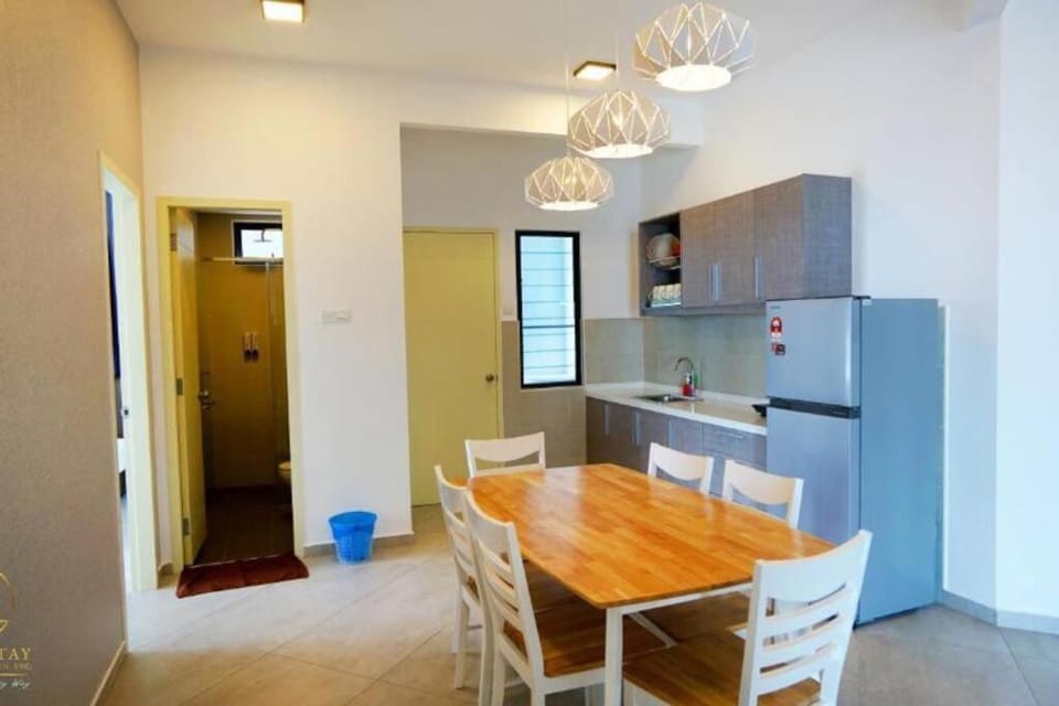 Cozy Haven Atlantis with Large Swimming Pool Apartment in Malacca