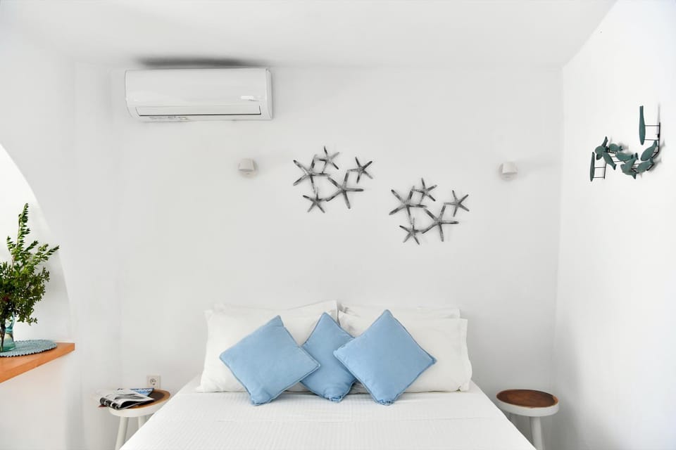 Rina Houses Apartment in Paros, Greece
