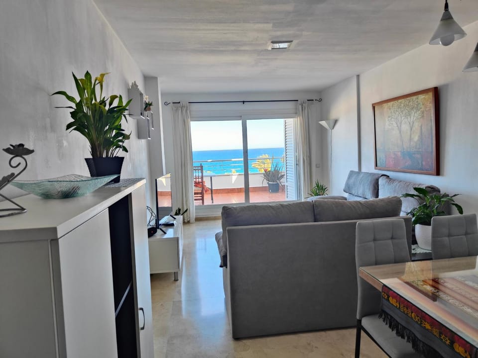 Apartamento Playa del Faro Apartment in Andalusia