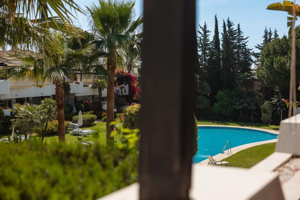 Day, Garden, View (from property/room), View (from property/room), Garden view, Pool view, Swimming pool, sunbed