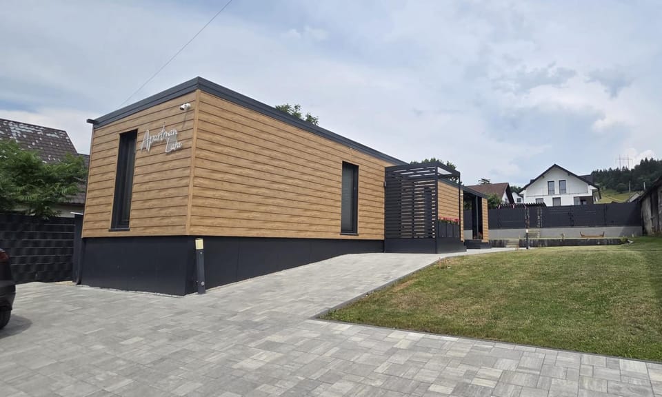 Deluxe Apartman Lara House in Slovakia