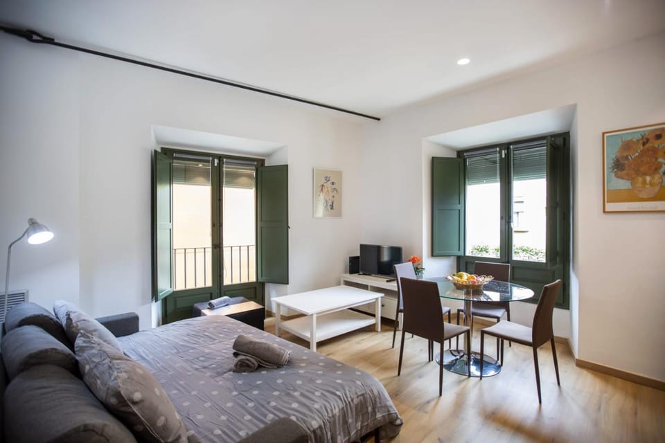Living room, Bedroom