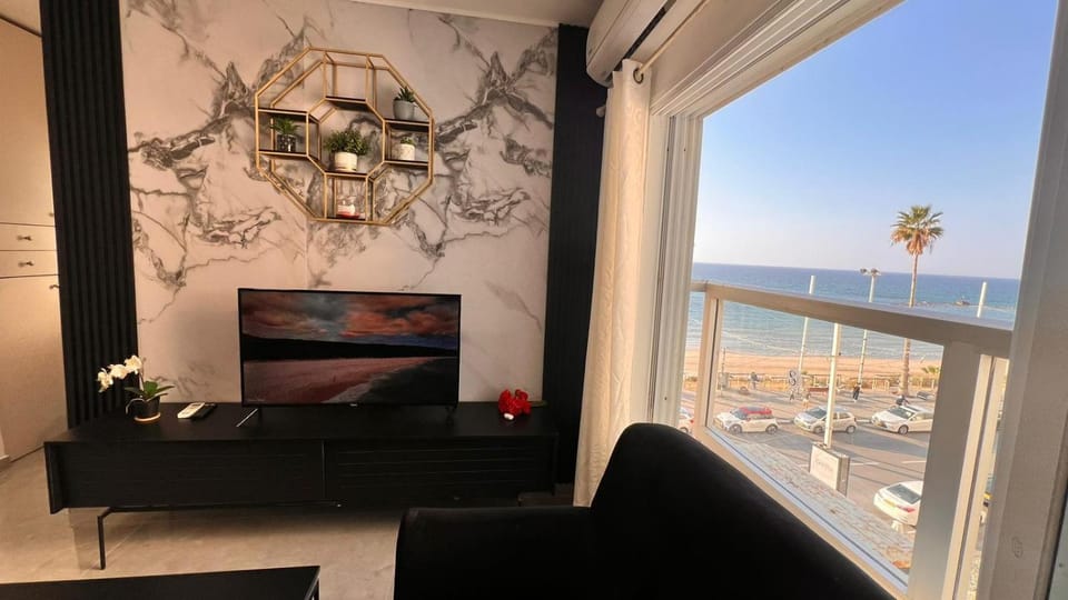 Sea view, Sea view