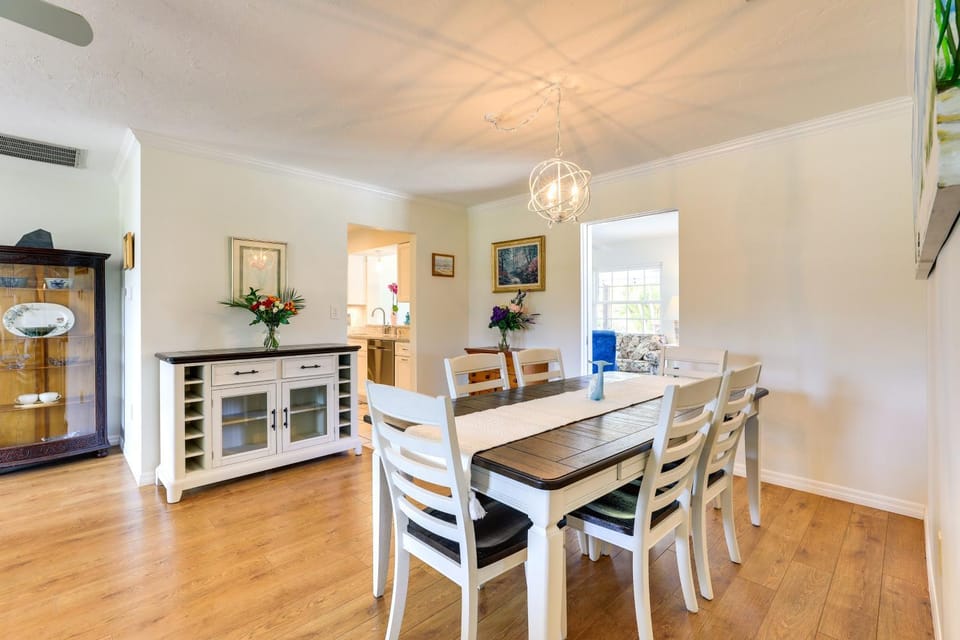Bradenton Retreat Near Beaches w/ BBQ & Fire Pit House in Bradenton