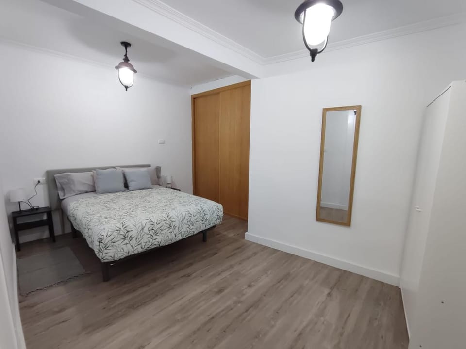 Bed, Bedroom, wardrobe